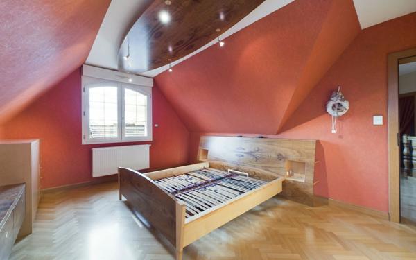 Maison à louer    6 pièces •  Holtzheim