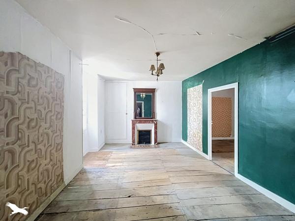 Maison 86 336 € Châteauneuf-sur-Charente 8 p 191 m² DPE F