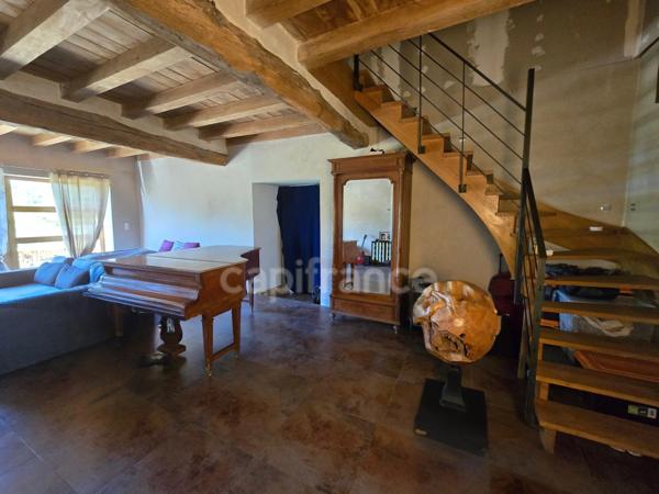 Maison de charme rare au cœur du Vézelien – environ 150 m² habitables, fort potentiel de 230 m2 - 2 chambres potentiel 5