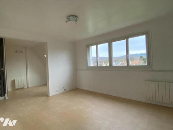 Appartement trois pièces duplex