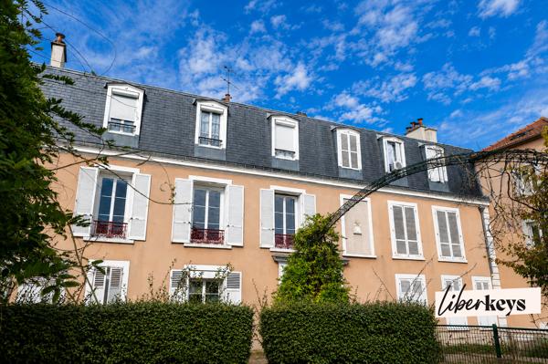 VIRY-CHÂTILLON – 3 PIÈCES DE CHARME AVEC VUE SEINE