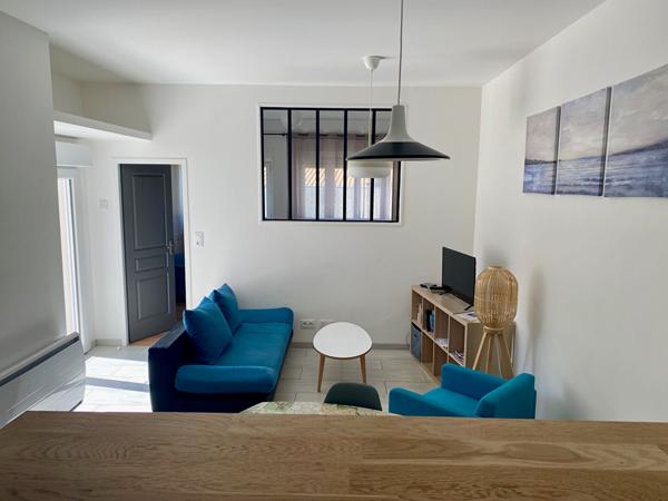 A LOUER - Appartement  3 pièces  meublé- La Rochelle Saint-Maurice