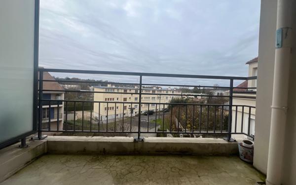 Appartement à louer    3 pièces •  Coulommiers