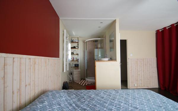 Maison à vendre    5 pièces •  Vaulx-Milieu