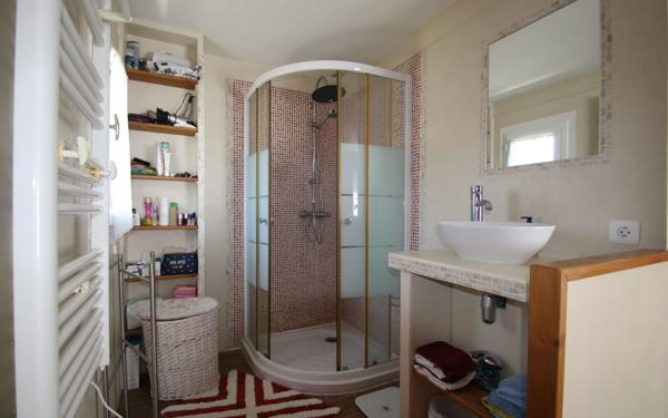 Maison à vendre    5 pièces •  Vaulx-Milieu
