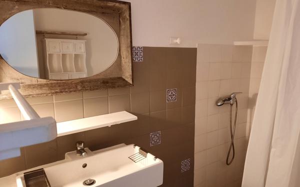 Appartement à louer    2 pièces •  Le Gosier