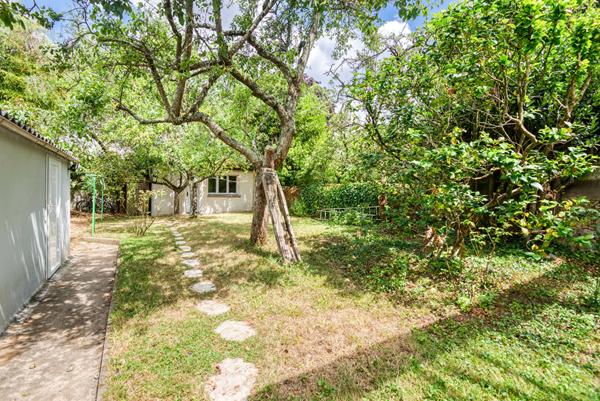 EXCLUSIVITE - A VENDRE Maison Nantes Ste Anne - Jardin et Dépendancess.