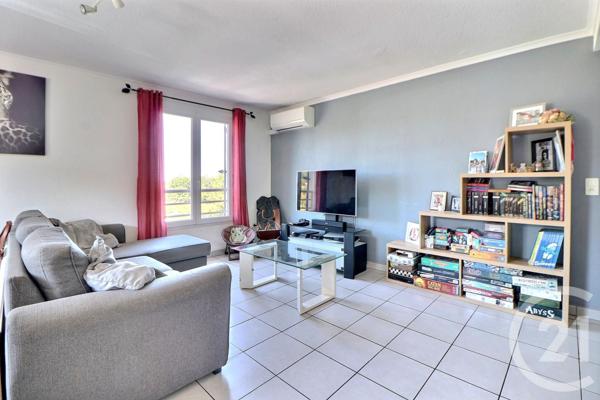 Appartement T3 à vendre  3 pièces - 68 m2 FREJUS - 83