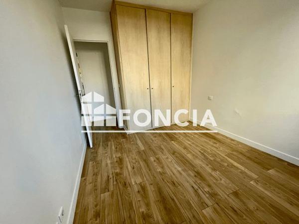 Location Appartement 3 pièces 62.83 m² - 2/4 RUE REMUSAT - 35/37 RUE F. DAVID Paris 75116