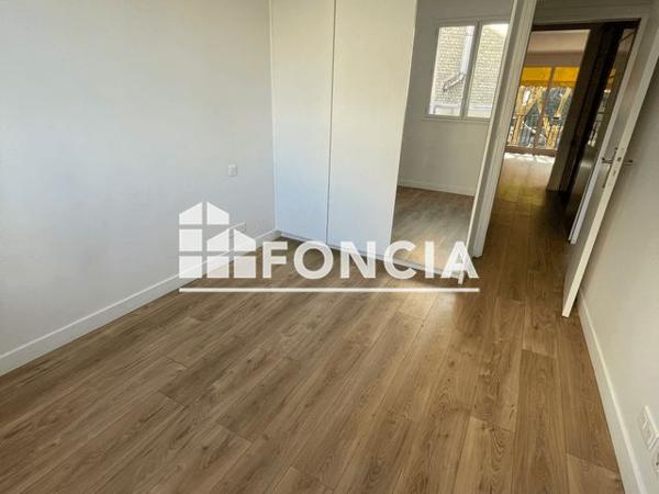 Location Appartement 3 pièces 62.83 m² - 2/4 RUE REMUSAT - 35/37 RUE F. DAVID Paris 75116