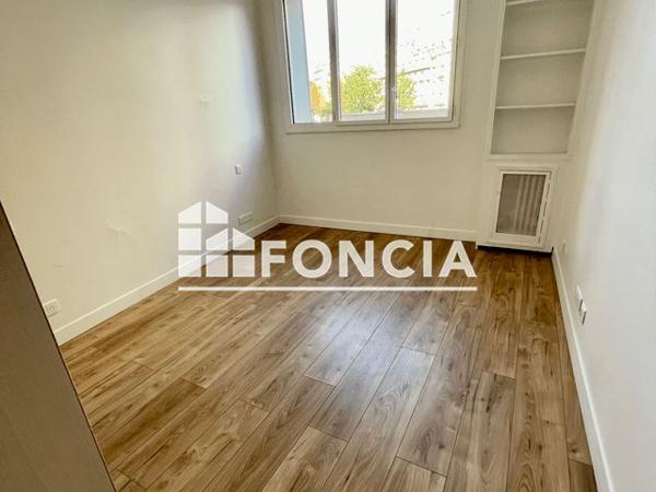 Location Appartement 3 pièces 62.83 m² - 2/4 RUE REMUSAT - 35/37 RUE F. DAVID Paris 75116