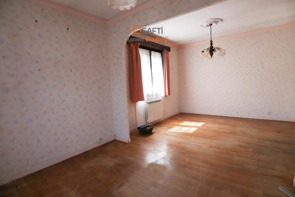 Maison 4 pièces à rénover – 103 m² – Jardin 940 m² – Saint-Marcel