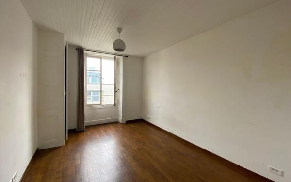 Appartement à louer    3 pièces • 67,54 m2 Annemasse