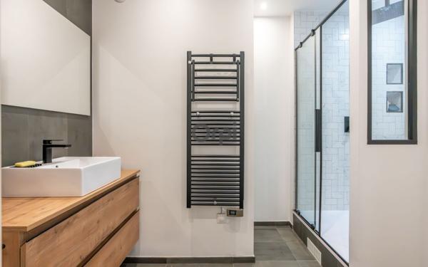 Appartement à vendre    2 pièces • 73,24 m2 Châtenay-Malabry