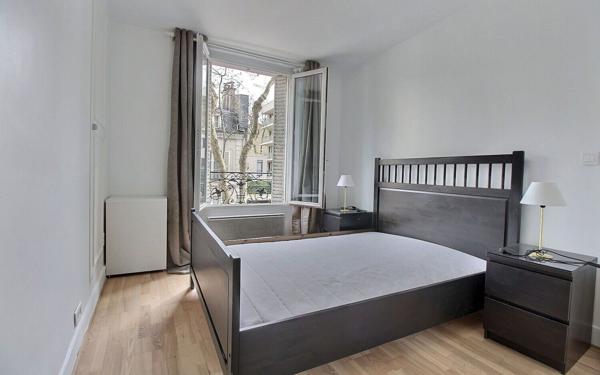 Appartement à louer    2 pièces • 50 m2 Neuilly-sur-Seine