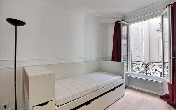 Appartement à louer    2 pièces • 50 m2 Neuilly-sur-Seine