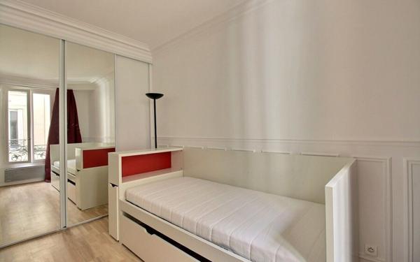 Appartement à louer    2 pièces • 50 m2 Neuilly-sur-Seine