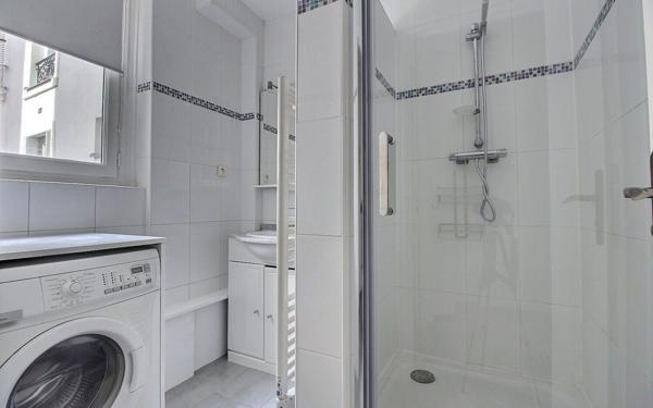 Appartement à louer    2 pièces • 50 m2 Neuilly-sur-Seine