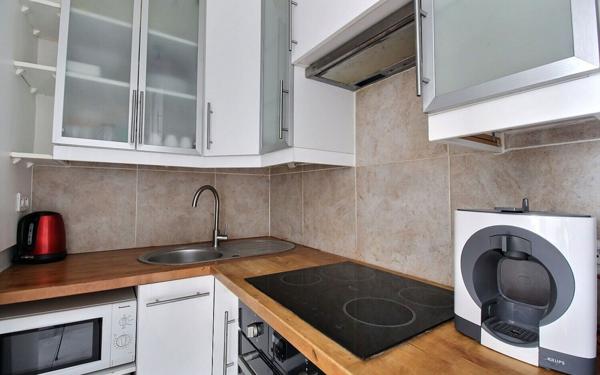 Appartement à louer    2 pièces • 50 m2 Neuilly-sur-Seine