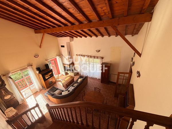 BIRIATOU (5 min d'Hendaye)-BELLE VILLA 5 PIECES DE 218 m²
