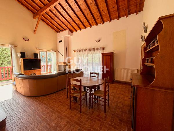 BIRIATOU (5 min d'Hendaye)-BELLE VILLA 5 PIECES DE 218 m²