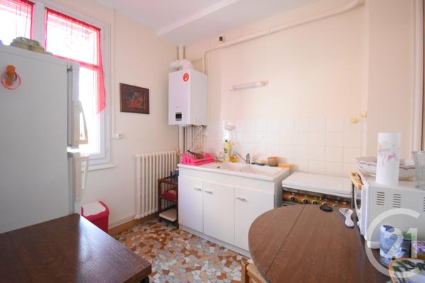 Appartement T2 à vendre  2 pièces - 41,89 m2 VICHY - 03