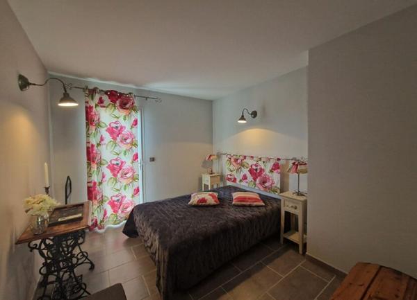 Maison à vendre    4 pièces •  Aigues-Mortes