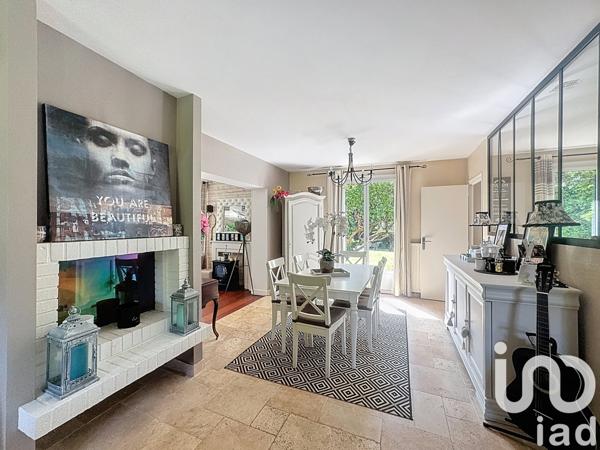 Maison à vendre 9 pièces 255 m² Orgères