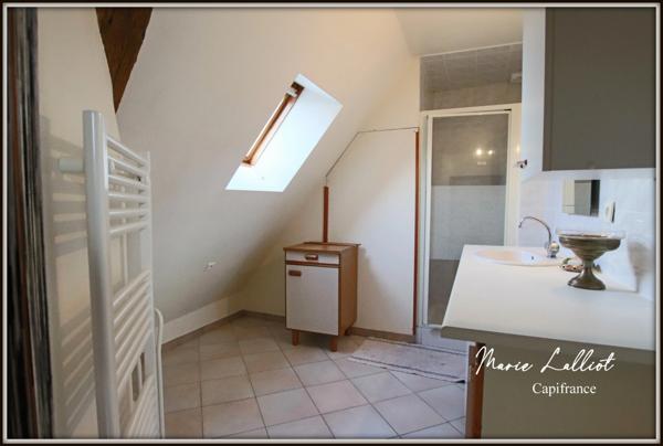 Maison à vendre 5 pièces PITHIVIERS (45), 4 chambres, 2 salle d'eau, PAC.