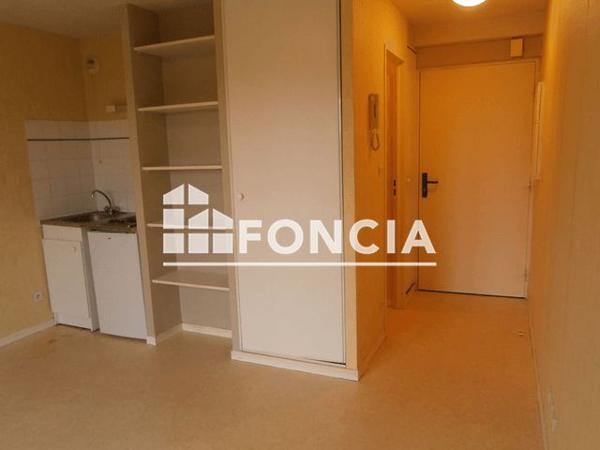 Location Studio 18.1 m² - 60 RUE GRASSIN BALEDANS Arras 62000