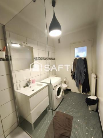 Appartement T2 en superbe état entre centre ville et université