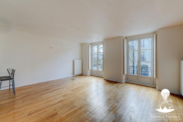 Appartement T3 centre ville cave et grenier balcon , Nantes Appartement T3 centre ville cave et grenier balcon , Nantes