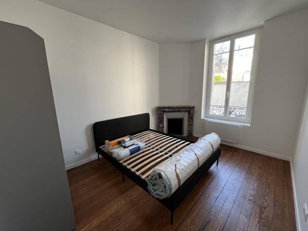 Appartement
                                                                                                                                                                                                                                                                                                                        3 pièce(s)                                                                                                                                                                                                          2 chambre(s)                                                                                                                                                                                                          52.44  m²
