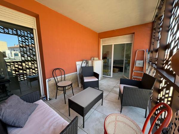 Appartement T2 46 m2 avec agréable terrasse et ascenseur - Parking privatif en sous-sol