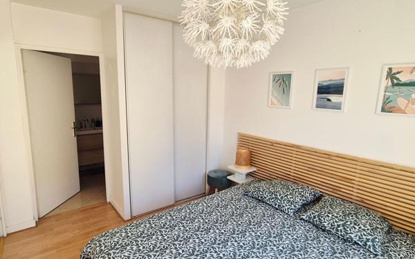 Appartement à vendre    2 pièces • 48,23 m2 Lyon 4