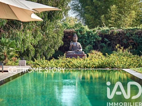 Maison à vendre 11 pièces 427 m² La Londe-les-Maures