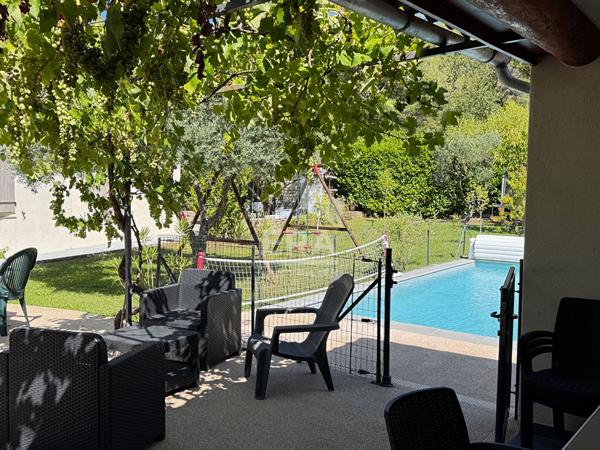 Maison A vendre Alpes de Haute Provence proche A51 PEYRUIS