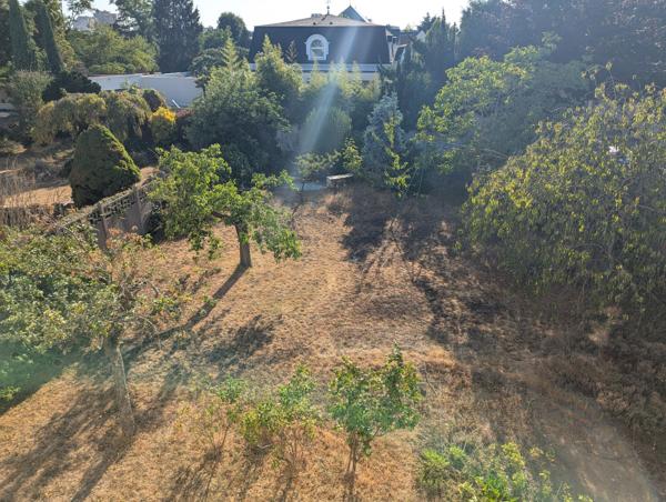 Maison
         6 pièces
        - 279 m² 800 000 € *