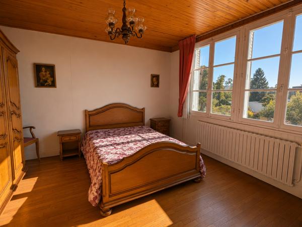 Maison
         6 pièces
        - 279 m² 800 000 € *