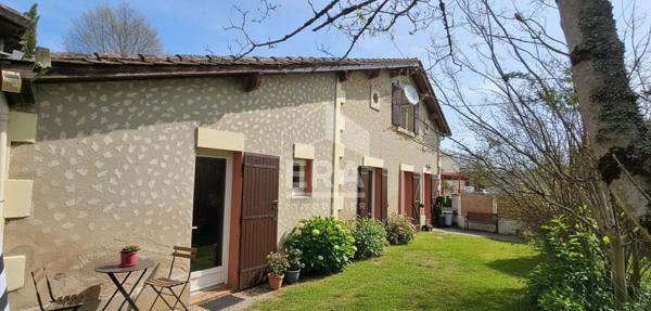 Maison avec garage attenant à Montpon - Ménestérol.