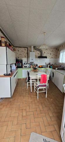 Maison avec garage attenant à Montpon - Ménestérol.