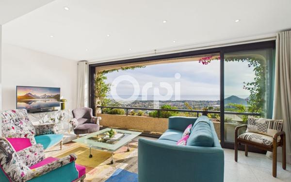 Appartement à vendre    4 pièces • 77,60 m2 Mandelieu-la-Napoule