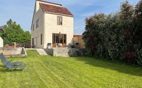 Maison à vendre    4 pièces •  Bornel