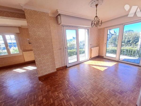 Maison individuelle à vendre à Quimper (29000), quartier de Kerfeunteun, située sur un terrain ...