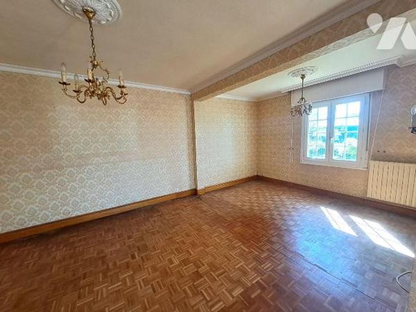 Maison individuelle à vendre à Quimper (29000), quartier de Kerfeunteun, située sur un terrain ...