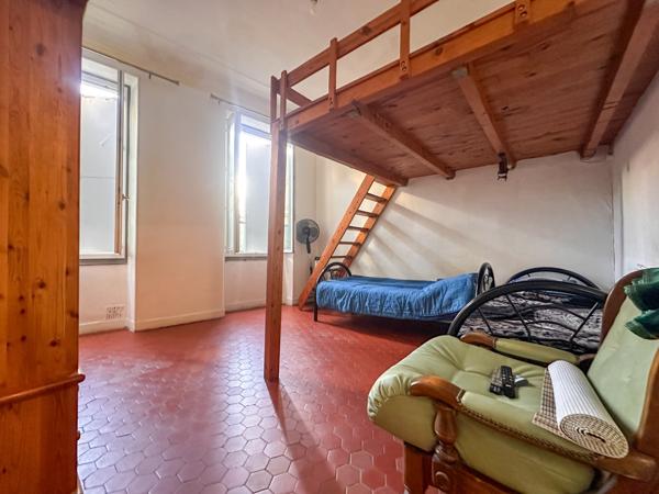 Marseille (13006) Appartement avec terrasse au calme – Idéal investisseur - vendu loué