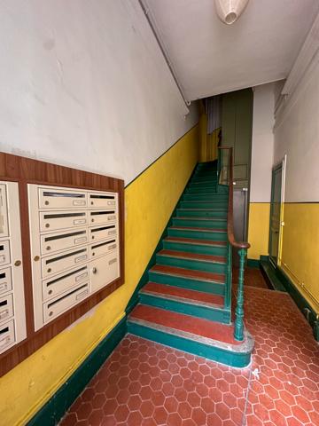 Marseille (13006) Appartement avec terrasse au calme – Idéal investisseur - vendu loué