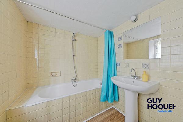 Maison individuelle à vendre à Combs-la-Ville - 4 pièces