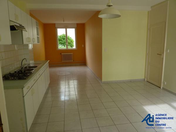 Location appartement Pontivy : 625 € - AJP Immobilier Pontivy