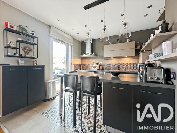 Maison à vendre 6 pièces 110 m² Villemomble